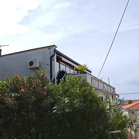 Vera Apartment *